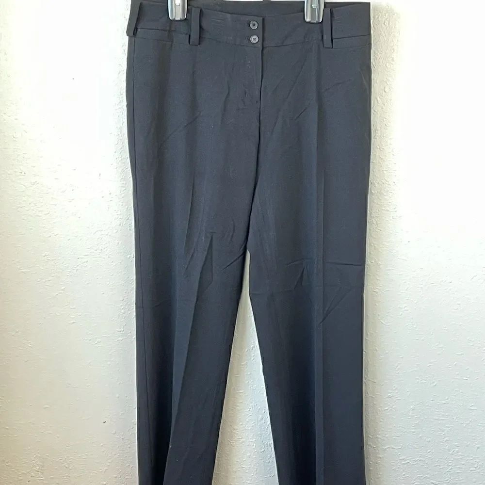 Pre-Owed Passport Womens Black Dress Pants Size 14